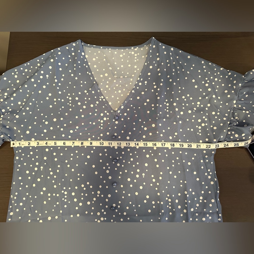 Blue Polka Dot V-Neck XL NIP - Picture 9 of 14